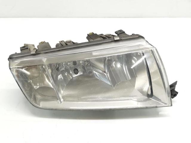 Luz direita 6Y1941016P VAG