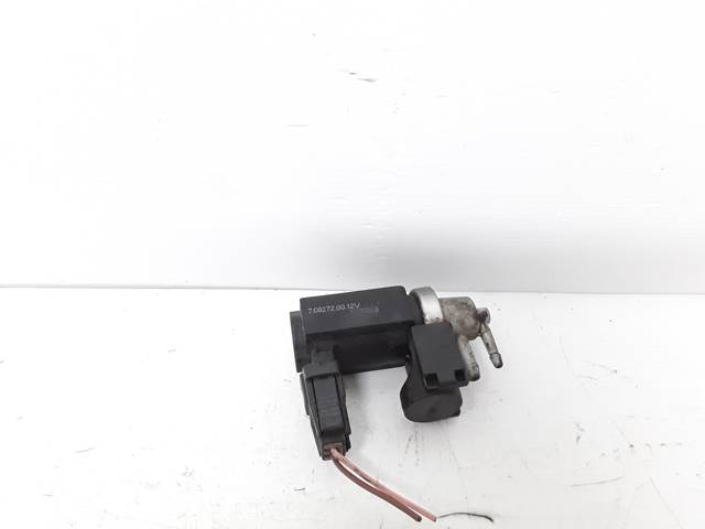 Válvula solenoide de regulação de comporta EGR 70027200 HYUNDAI