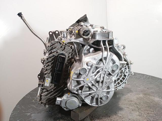 700423 Mercedes