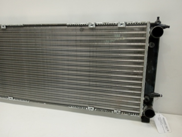 Radiador de esfriamento de motor 701121253 VAG