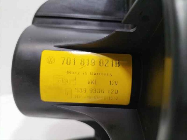 701819021B VAG