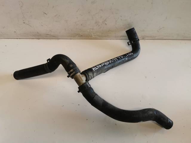 Flange do sistema de esfriamento (união em T) 701819876 VAG