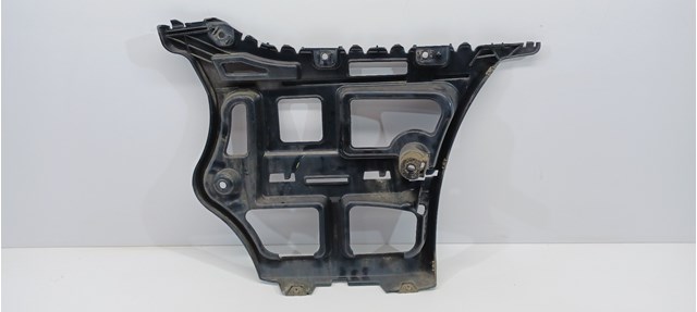 Consola esquerda do pára-choque traseiro 7058519 BMW