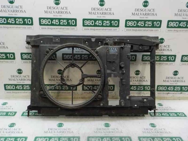 Suporte do radiador montado (painel de montagem de fixação das luzes) 7104ET PEUGEOT