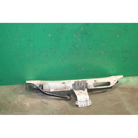 Suporte superior do radiador (painel de montagem de fixação das luzes) 7106F2 PEUGEOT