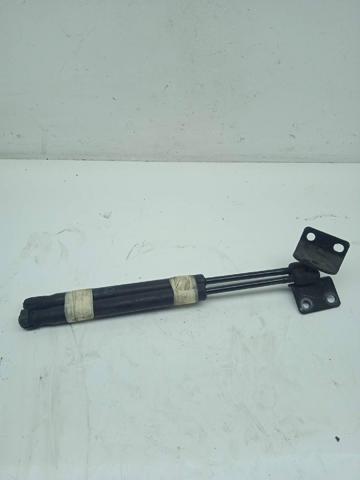 Amortecedor da capota 7115008101 SSANG YONG