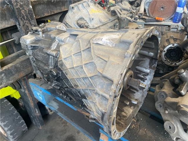 Preço da peça  Sprinter  camião de plataforma/chassis