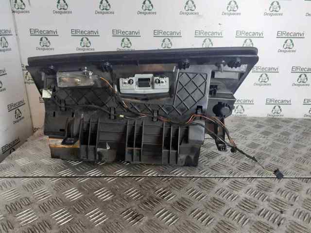 Tampa da caixa para luvas (porta-luvas) 7120408 BMW