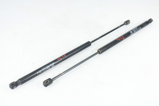 Amortecedor de tampa de porta-malas (de 3ª/5ª porta traseira) 7141608101 SSANG YONG