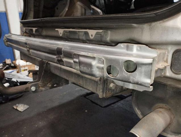 Reforçador do pára-choque traseiro para Honda CR-V RE