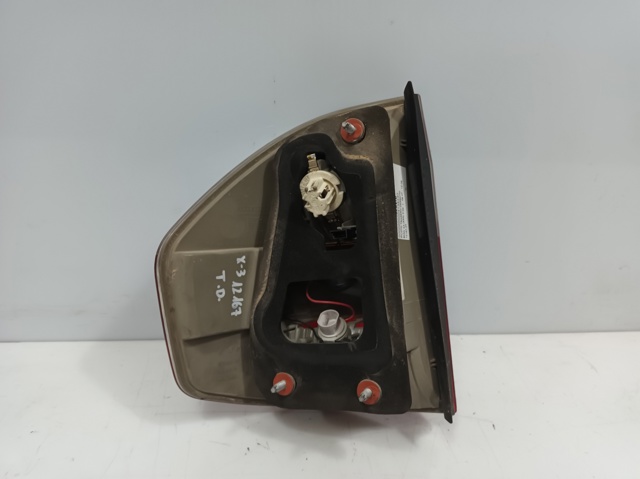 Lanterna traseira direita externa 7162210 BMW