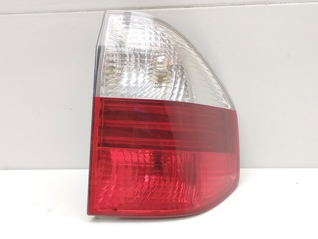 Lanterna traseira direita externa 7162210 BMW