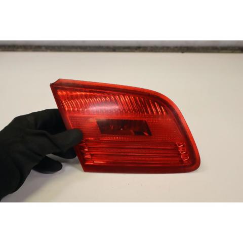 Lanterna traseira esquerda interna 7162299 BMW