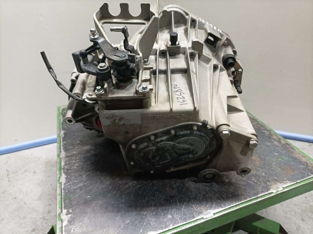 716501 Mercedes