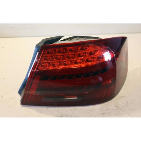 Lanterna traseira direita externa 7174404 BMW