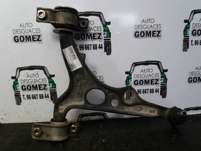 Braço oscilante inferior esquerdo de suspensão dianteira 71747915 FIAT