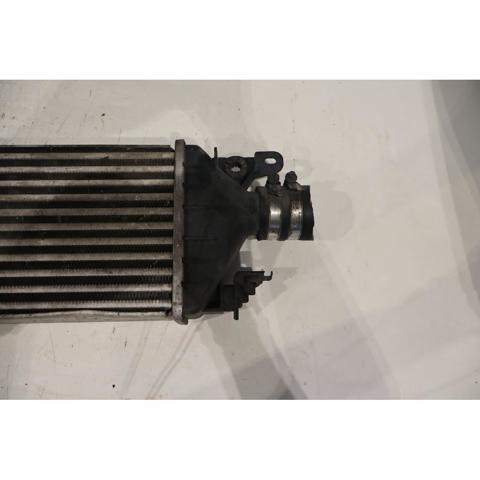 Radiador de intercooler 71750567 FIAT