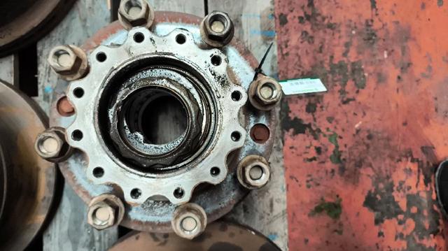 7184073 Iveco