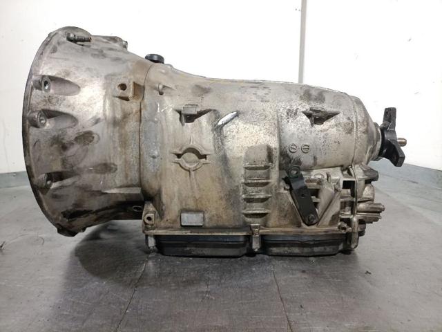 722618 Mercedes