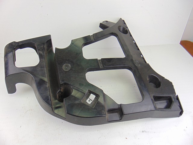 7227757 BMW