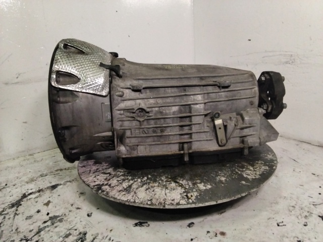 722902 Mercedes