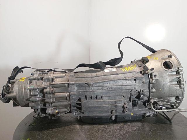722903 Mercedes