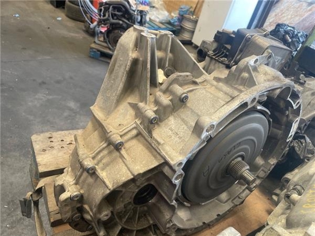 724003 Mercedes