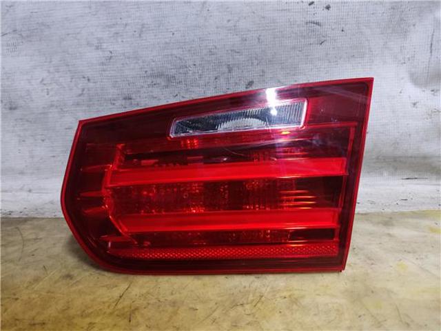 Lanterna traseira direita interna 725991610 BMW
