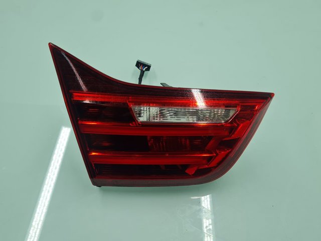 Lanterna traseira esquerda interna 7296101 BMW