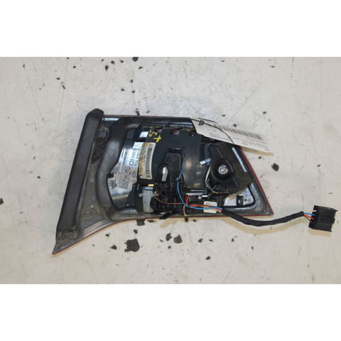 Lanterna traseira esquerda interna 7296101 BMW