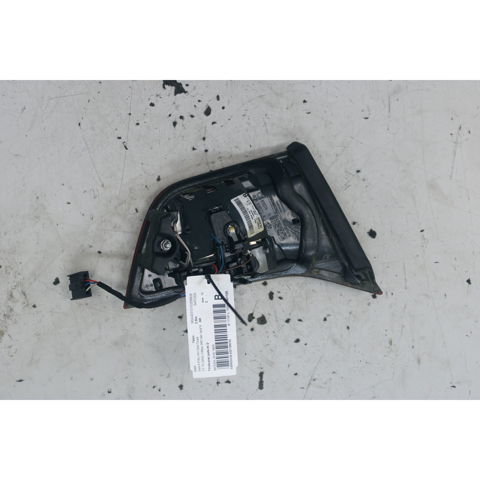 Lanterna traseira direita interna 7296102 BMW