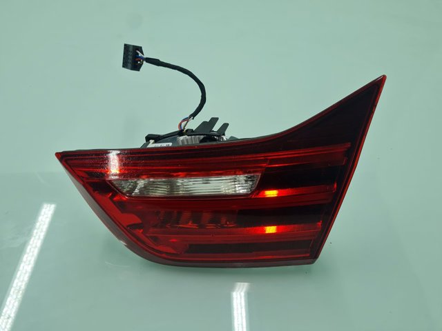 Lanterna traseira direita interna 7296102 BMW