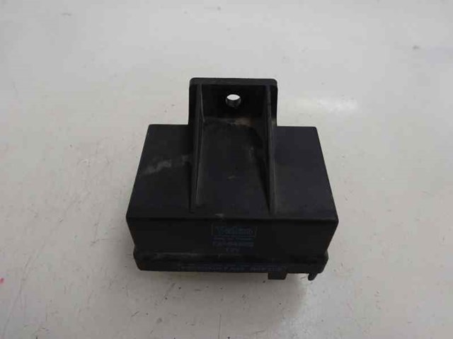 73104902 Peugeot/Citroen