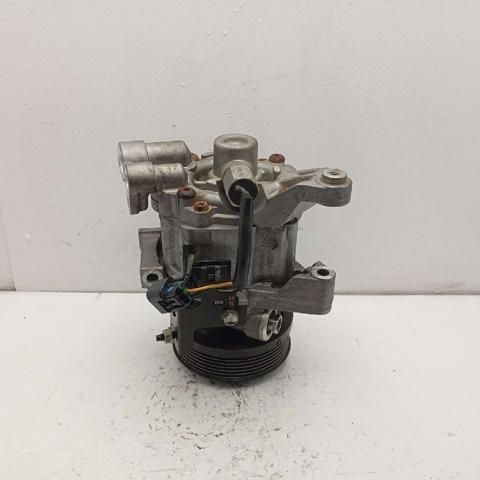 Compressor de aparelho de ar condicionado 73111SG010 SUBARU