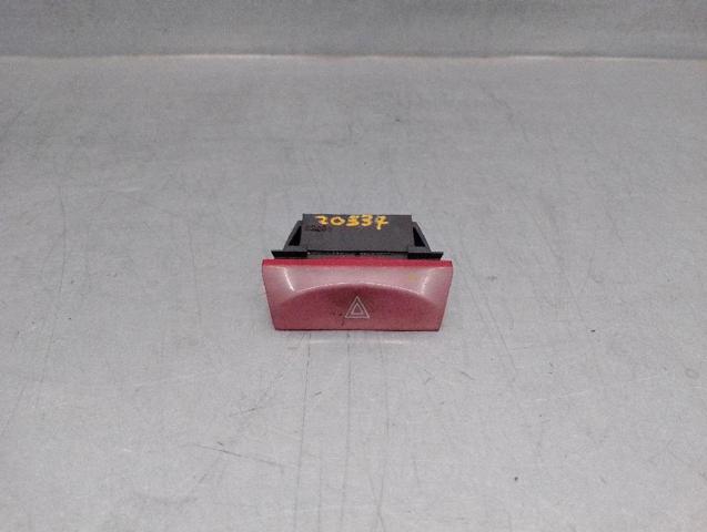 Botão de ativação do sinal de emergência 735310712 FIAT