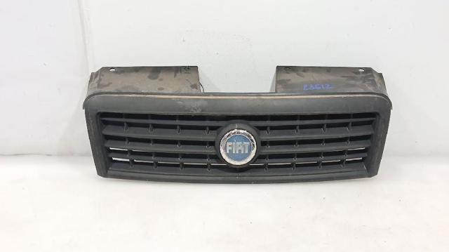 Grelha do radiador 735418095 FIAT