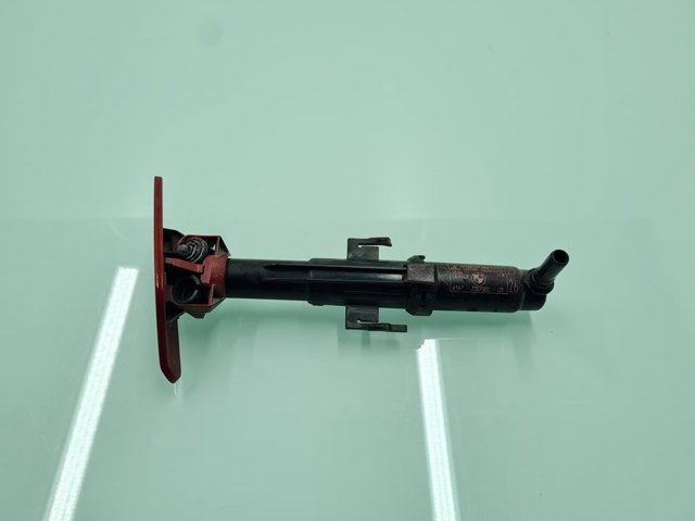 Injetor de fluido para lavador da luz dianteira direita 7357002 BMW