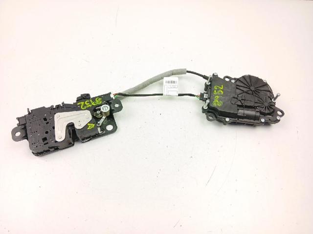 Fecho de tampa de porta-malas (de 3ª/5ª porta traseira) 7357112 BMW