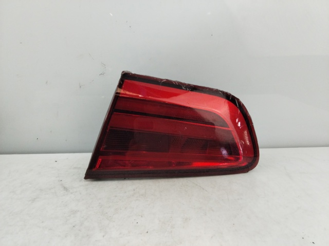 Lanterna traseira direita interna 7359020 BMW