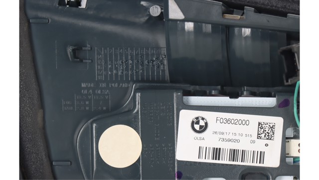 Lanterna traseira direita interna 7359020 BMW