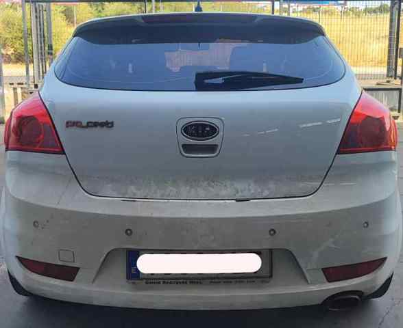 737001H300 Hyundai/Kia