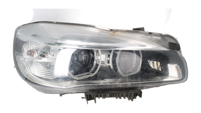 Luz direita para BMW 2 F46