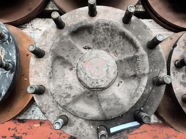 Cubo dianteiro 7421022433 RENAULT