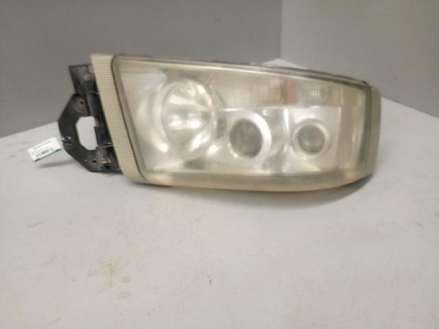Luz direita 7421636309 RENAULT