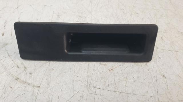 Puxador externo de tampa de porta-malas (de 3ª/5ª porta traseira) 7463161 BMW