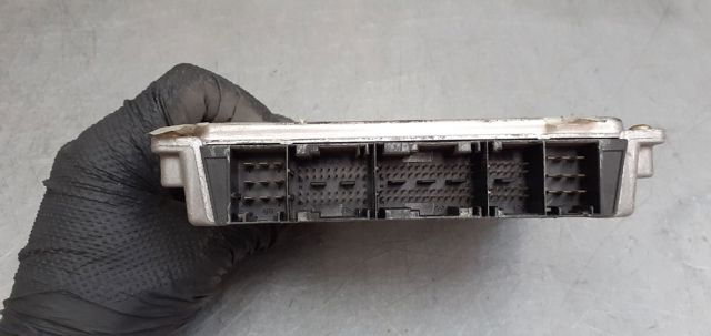 7512354 BMW