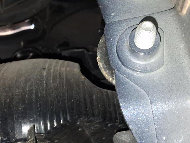Reforçador do pára-choque dianteiro 752124177R RENAULT