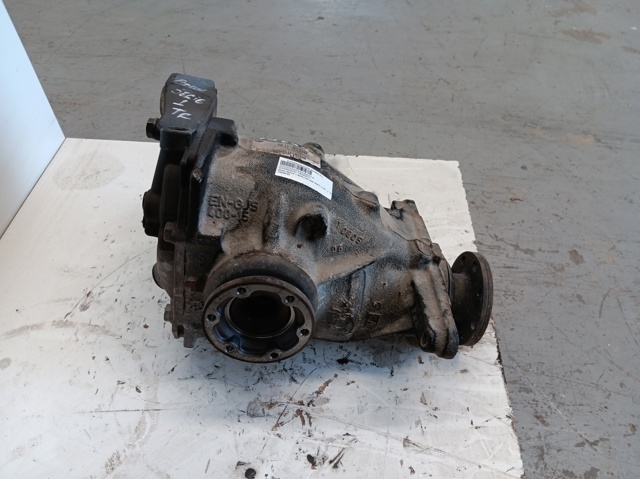 Redutor do eixo traseiro 7524323 BMW