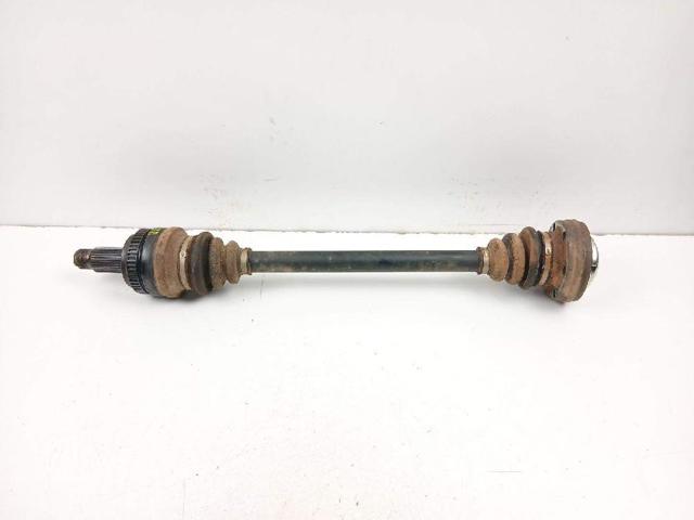 7537607 BMW