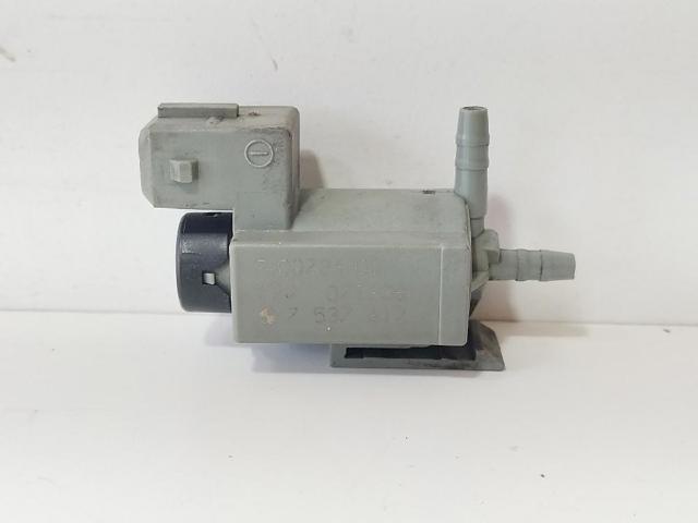 Válvula solenoide de regulação de comporta EGR 7537612 BMW